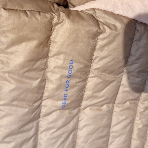 Cotopaxi Tan and Pink Women's Jacket - Picture 5 of 5